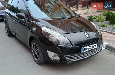 Мінівен Renault Scenic 2010 в Тернополі
