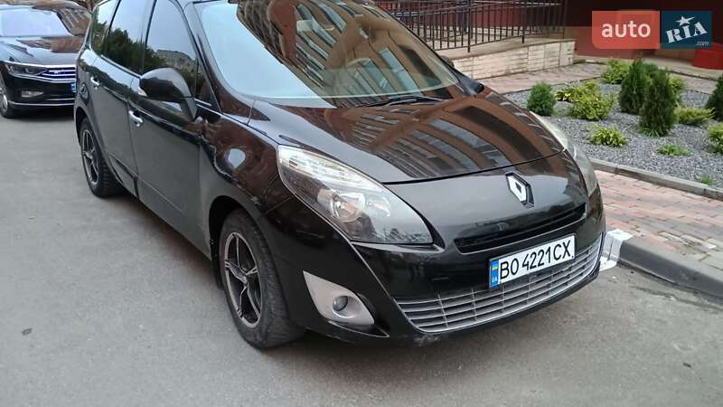 Минивэн Renault Scenic 2010 в Тернополе