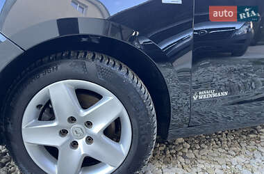 Минивэн Renault Scenic 2012 в 