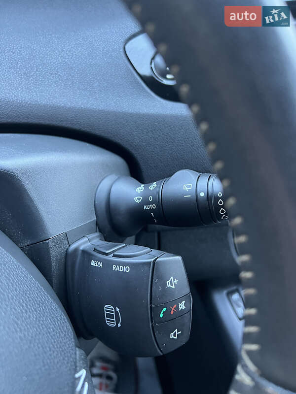 Минивэн Renault Scenic 2012 в Львове фото 16 Минивэн Renault Scenic 2012 в Львове