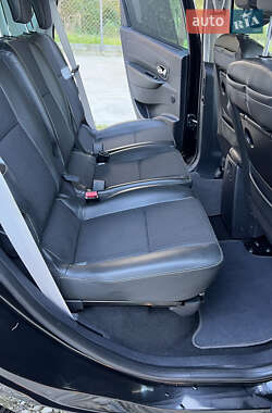 Минивэн Renault Scenic 2012 в 