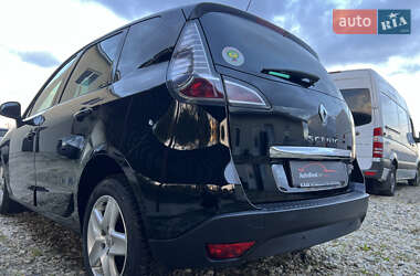 Минивэн Renault Scenic 2012 в 