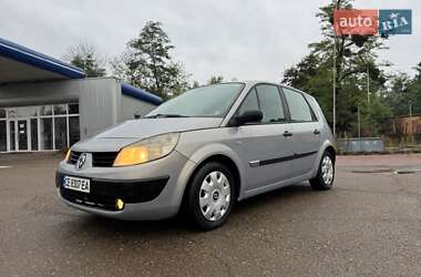 Минивэн Renault Scenic 2004 в 