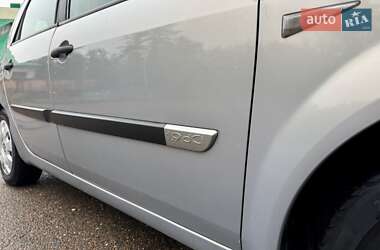 Минивэн Renault Scenic 2004 в 