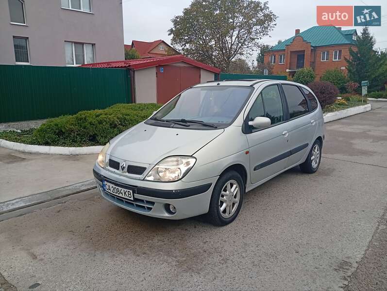Минивэн Renault Scenic 2003 в 