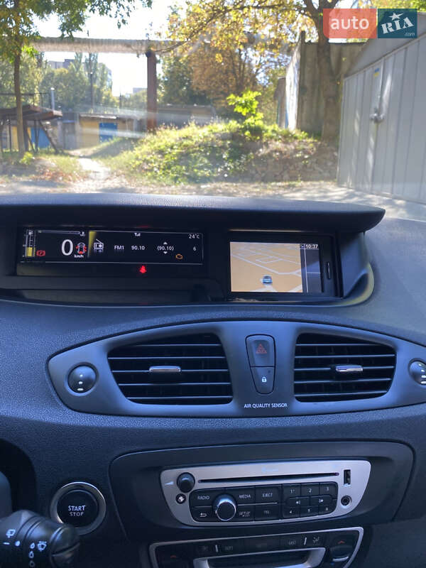 Универсал Renault Scenic 2012 в Днепре