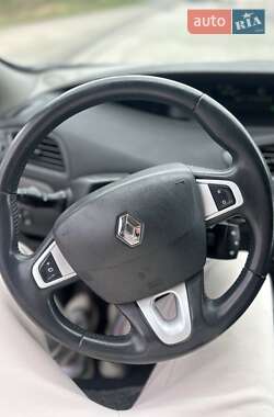 Минивэн Renault Scenic 2010 в 