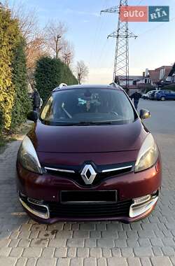Минивэн Renault Scenic 2013 в 