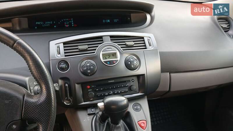 Минивэн Renault Scenic 2006 в Чернигове