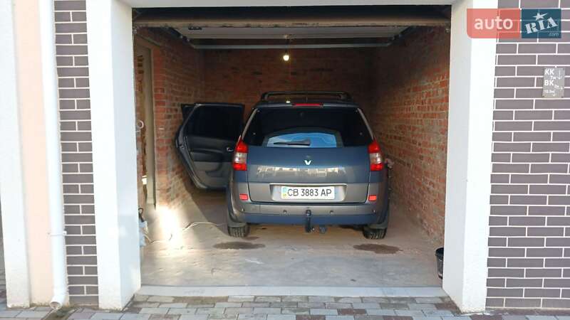 Минивэн Renault Scenic 2006 в Чернигове