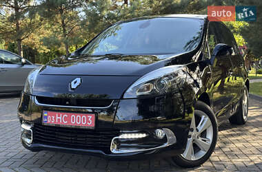 Минивэн Renault Scenic 2013 в 