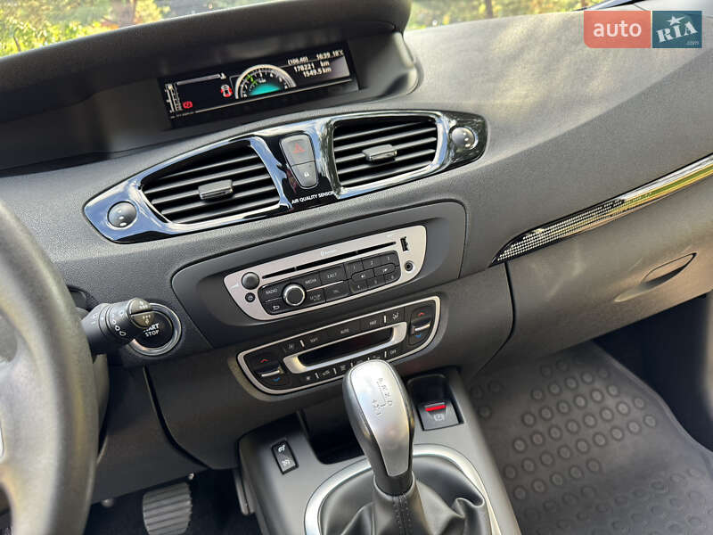 Минивэн Renault Scenic 2013 в Дрогобыче