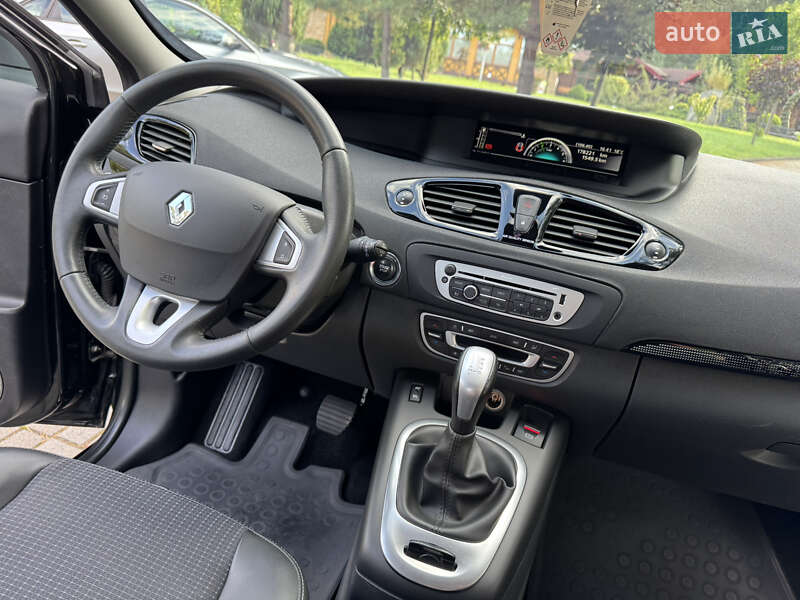 Минивэн Renault Scenic 2013 в Дрогобыче