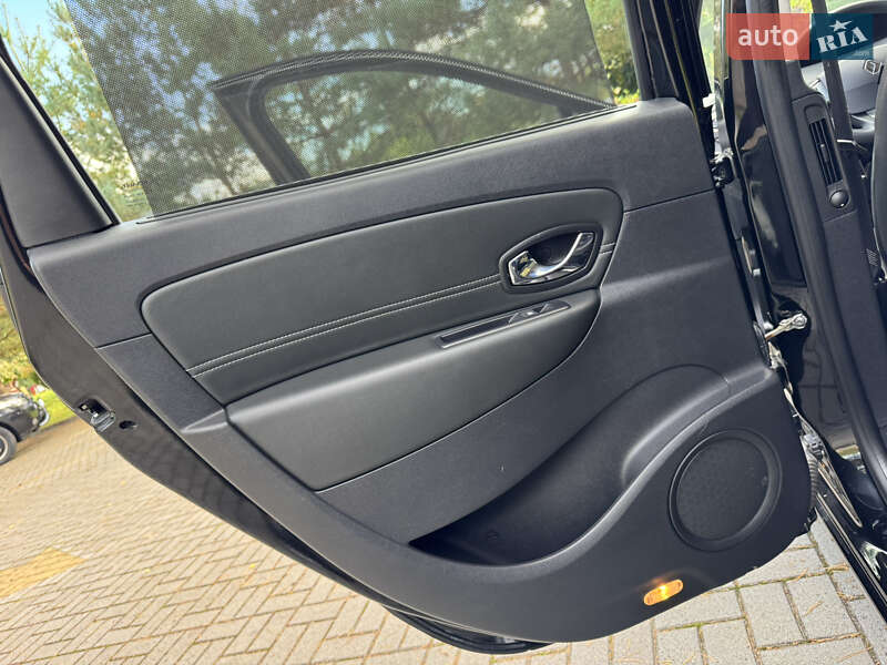 Минивэн Renault Scenic 2013 в Дрогобыче
