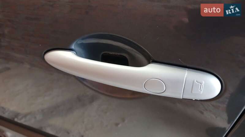 Минивэн Renault Scenic 2006 в Чернигове