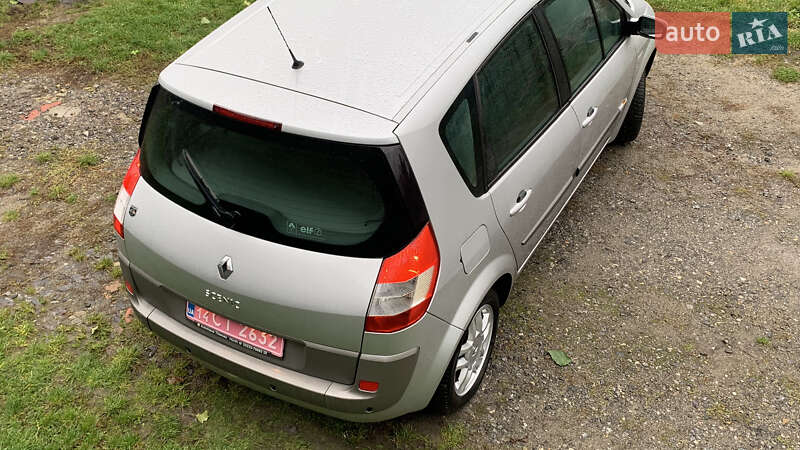Минивэн Renault Scenic 2006 в Виннице