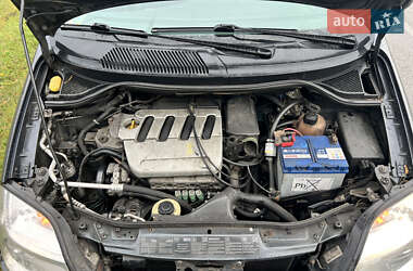 Минивэн Renault Scenic 2001 в 