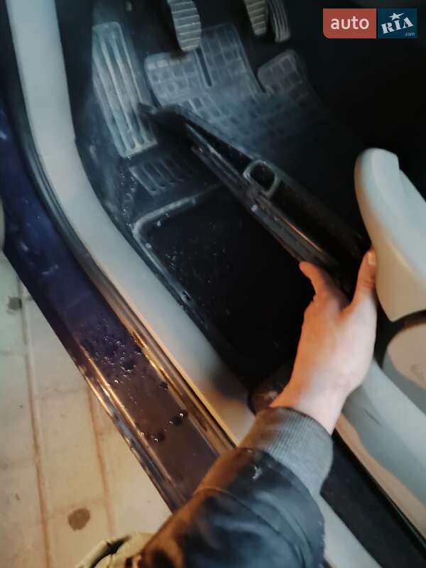 Мінівен Renault Scenic 2006 в Луцьку