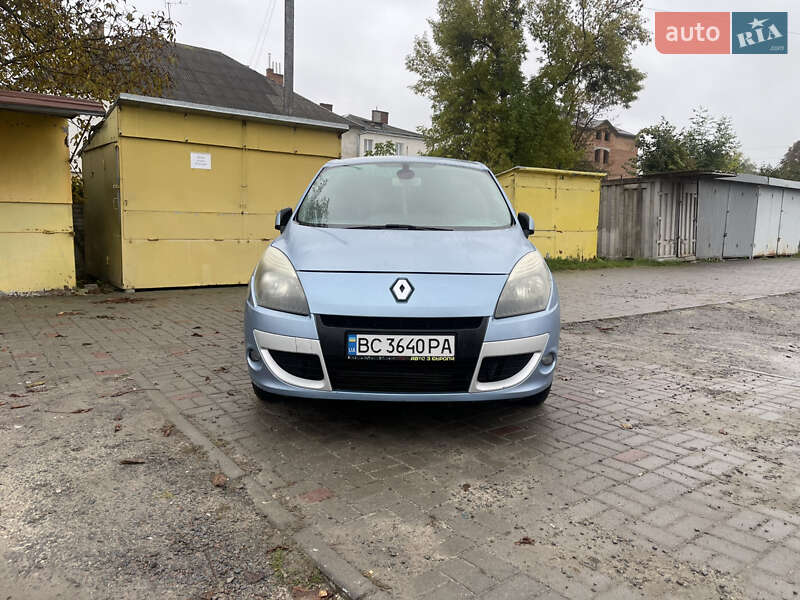 Минивэн Renault Scenic 2009 в Бродах