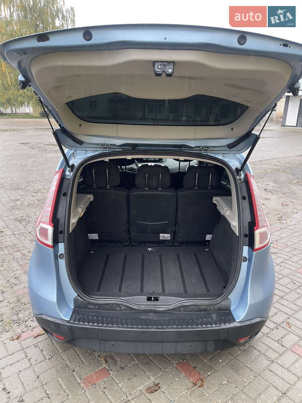 Минивэн Renault Scenic 2009 в Бродах