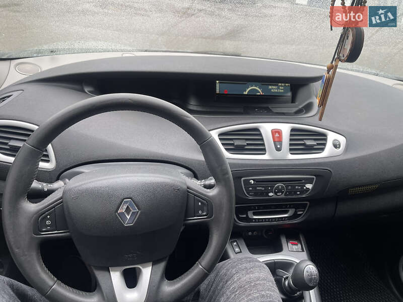 Минивэн Renault Scenic 2009 в Бродах