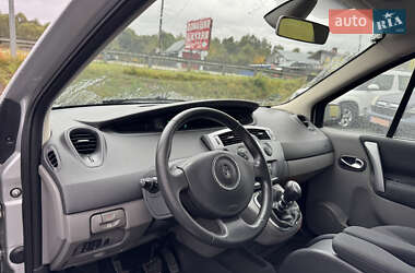 Минивэн Renault Scenic 2008 в 