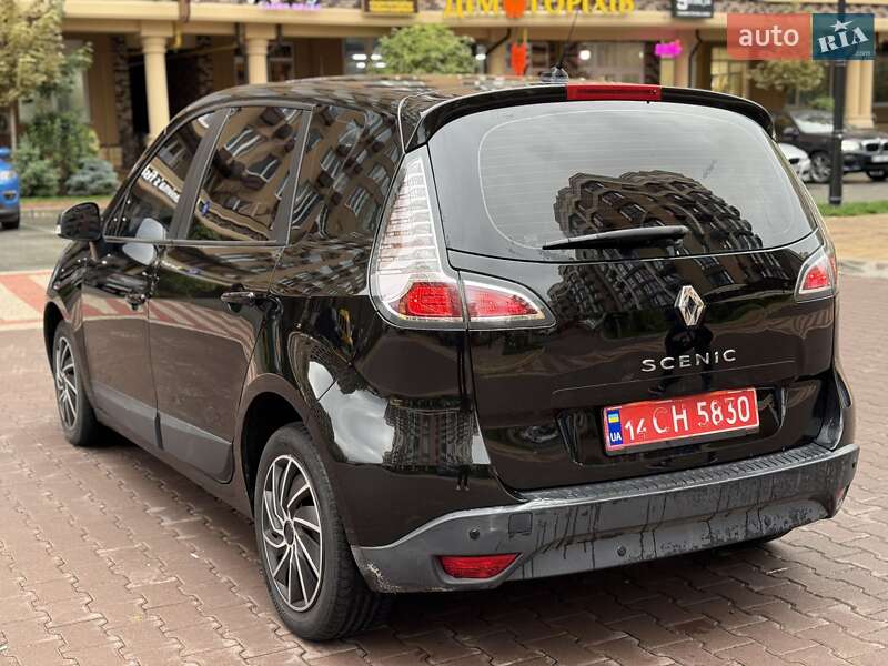 Минивэн Renault Scenic 2012 в Киеве
