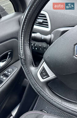 Минивэн Renault Scenic 2012 в 