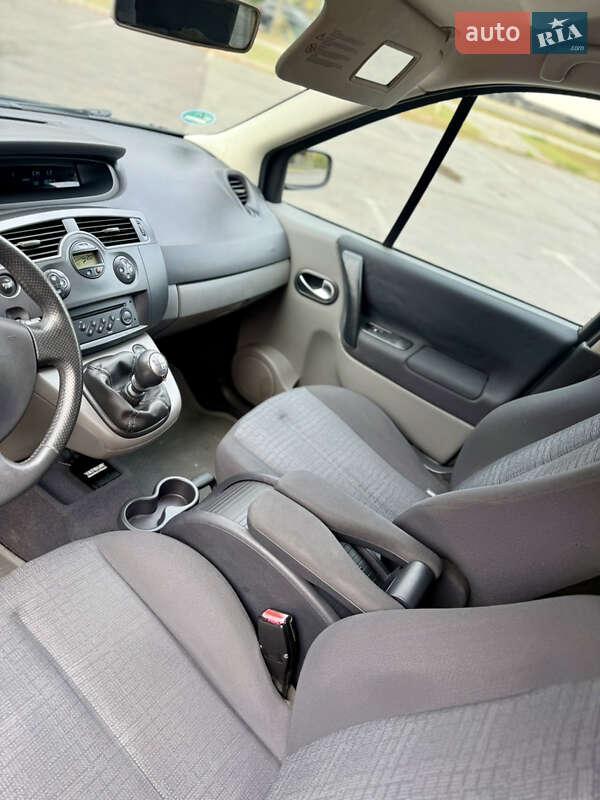 Минивэн Renault Scenic 2007 в Запорожье