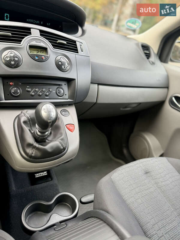 Минивэн Renault Scenic 2007 в Запорожье