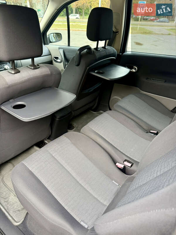 Минивэн Renault Scenic 2007 в Запорожье