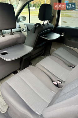 Минивэн Renault Scenic 2007 в 
