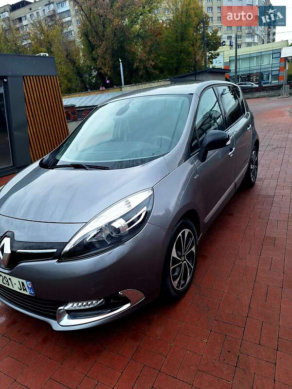 Минивэн Renault Scenic 2014 в Ровно