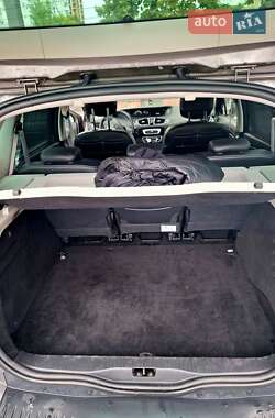 Минивэн Renault Scenic 2014 в 