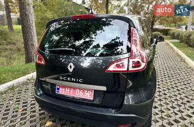 Минивэн Renault Scenic 2010 в 