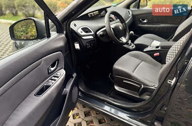 Минивэн Renault Scenic 2010 в 