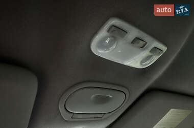 Минивэн Renault Scenic 2010 в 