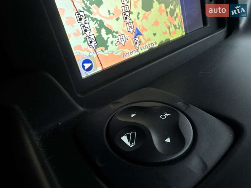 Минивэн Renault Scenic 2010 в Буче