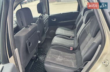 Минивэн Renault Scenic 2006 в 