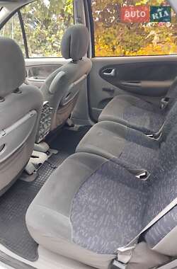 Мінівен Renault Scenic 2003 в 