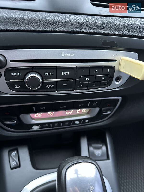 Минивэн Renault Scenic 2014 в Хмельницком