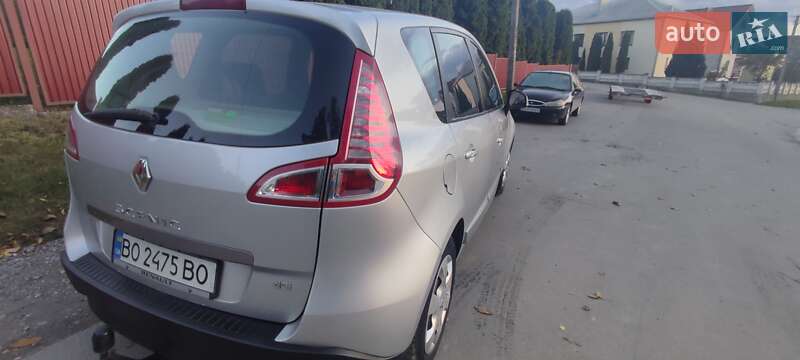 Минивэн Renault Scenic 2011 в Тернополе