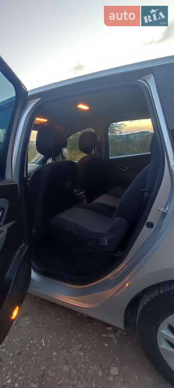 Минивэн Renault Scenic 2011 в Тернополе