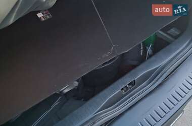 Минивэн Renault Scenic 2011 в 