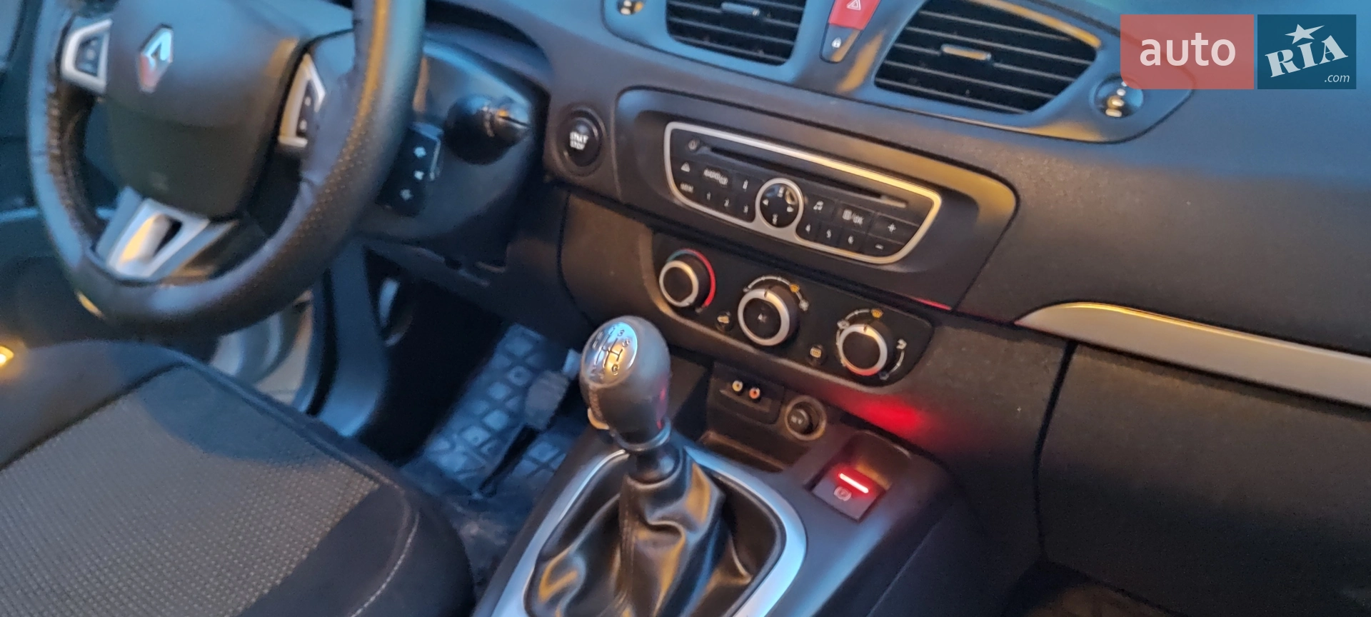 2011 Renault Scenic - мініатюра 59
