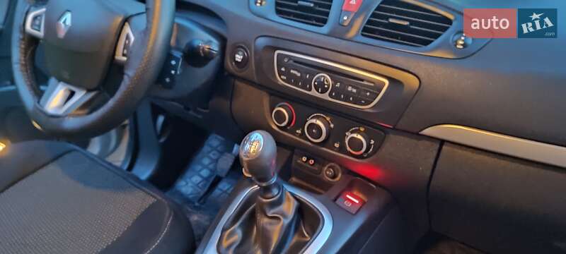 Минивэн Renault Scenic 2011 в Тернополе
