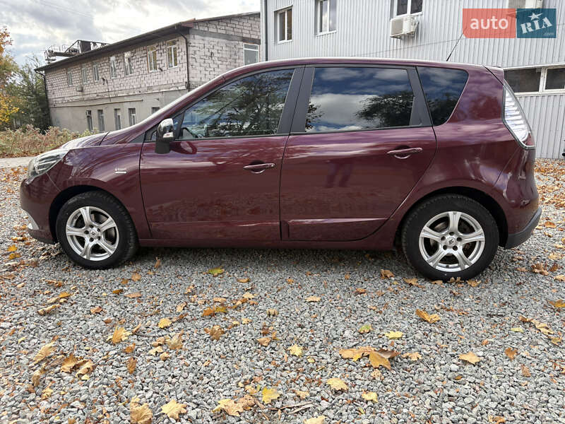 Минивэн Renault Scenic 2014 в Днепре