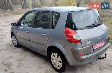 Минивэн Renault Scenic 2006 в 