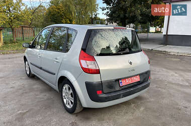 Минивэн Renault Scenic 2004 в 