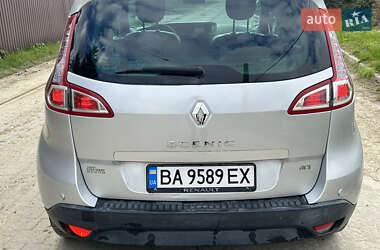 Минивэн Renault Scenic 2011 в 